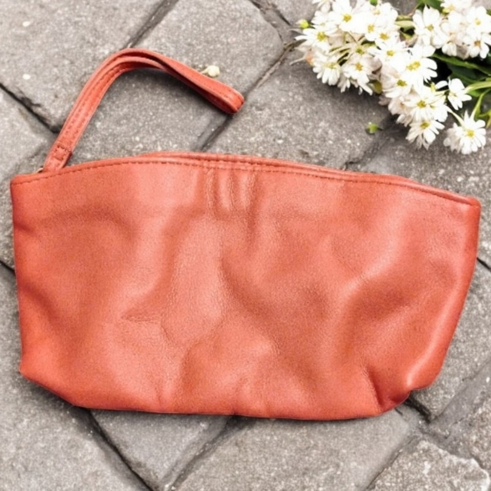 Universal Thread Rust Colored Leather Zipper Bag … - image 2